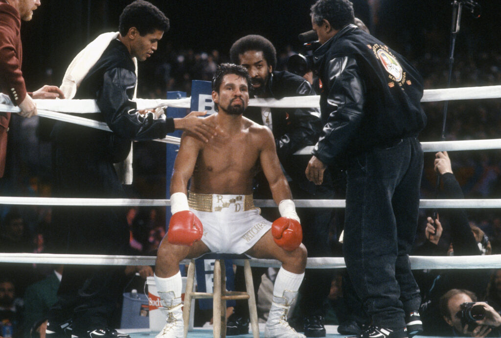 Roberto Duran in his corner during his trilogy fight with Sugar Ray Leonard in 1989 in Las Vegas