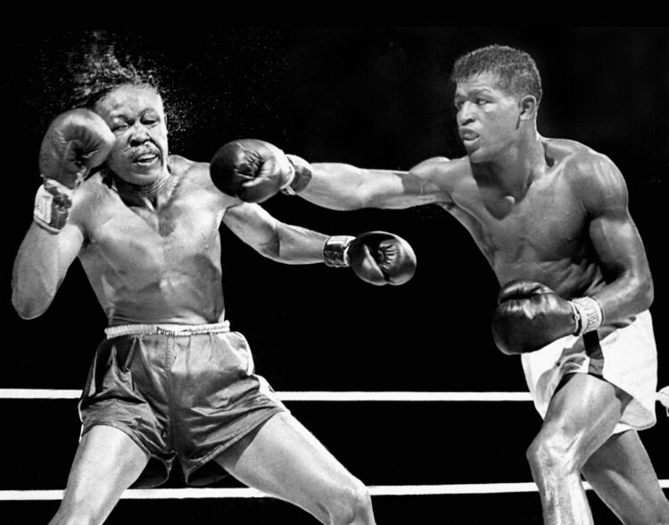 Photo by Charles Hoff/NY Daily News Archive via Getty Images